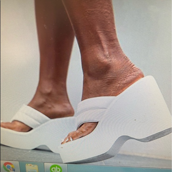 Womens Open Toe Wedge Platform Slide Sandals NWOT - Picture 6 of 9